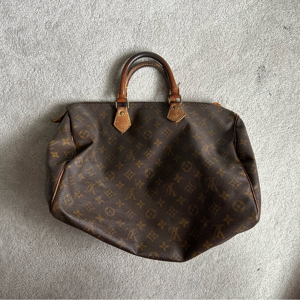 Authentic Vintage Louis Vuitton Speedy